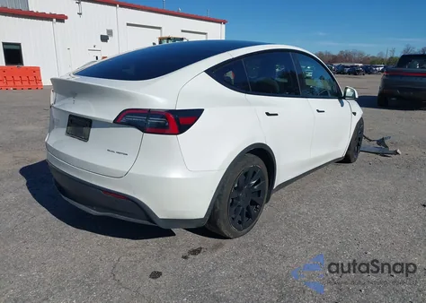 2021 Tesla Model Y Long Range Dual Motor All-Wheel Drive from USA, damaged, VIN 5YJYGDEEXMF179424